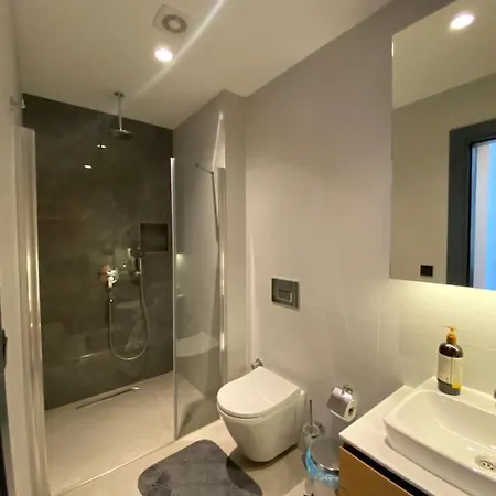 Flat Near Marina And Center Apartamento *